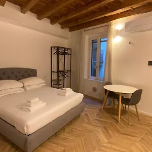  Apartment Brera Eleven Italy