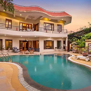 Villa Stayvista's Prakriti Farms With Outdoor Pool, Complimentary Breakfast And Hi-tea, Udaipur