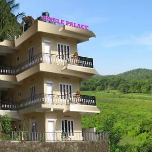 https://jungle-palace-homestay.kerala-hotels.net