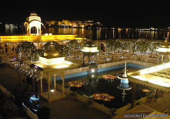 Jagmandir Island Palace - Grand Heritage Udaipur 5*,